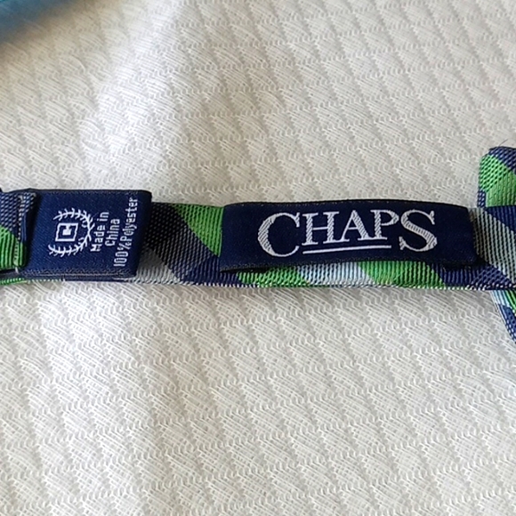 Bow Tie, Chaps  Small 16" Charming Plaid - Picture 4 of 4